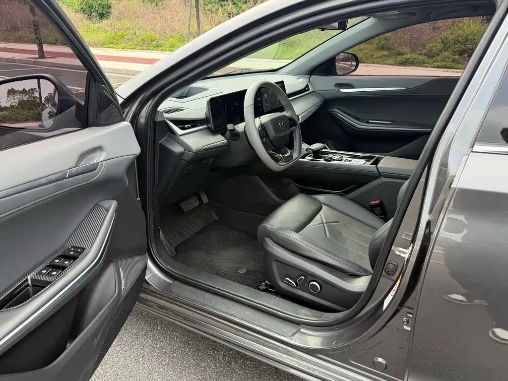 Ruicheng PLUS 1.5 T DCT Navigator