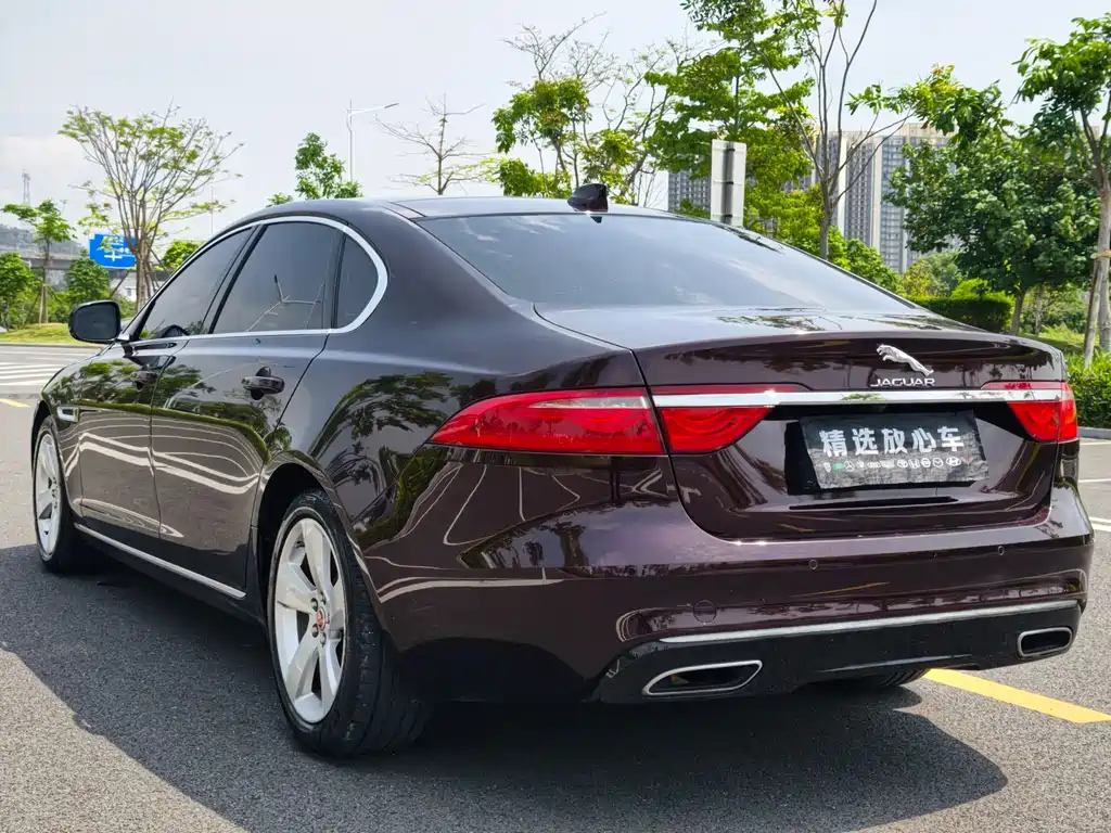 Jaguar XFL XFL 2.0 T 200 PS Elite