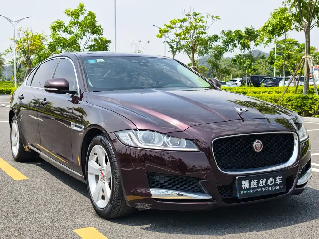 Jaguar XFL XFL 2.0 T 200 PS Elite