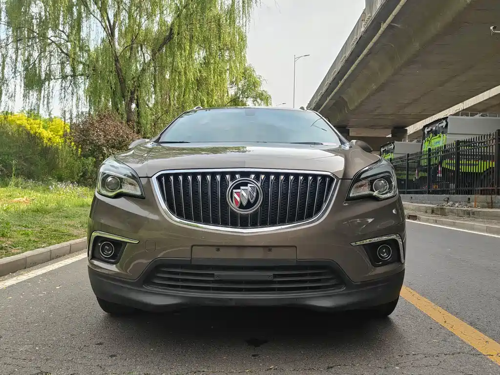 Envision Plus 20 T 2 WD Leading