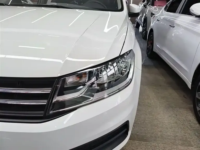 Volkswagen Santana 1.5 L Manual Style