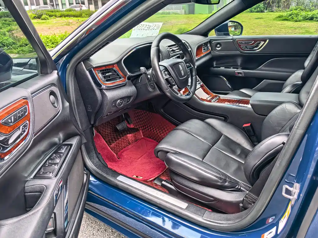 Lincoln Continental 2.0 T 2 WD Honor Shine CN-VI