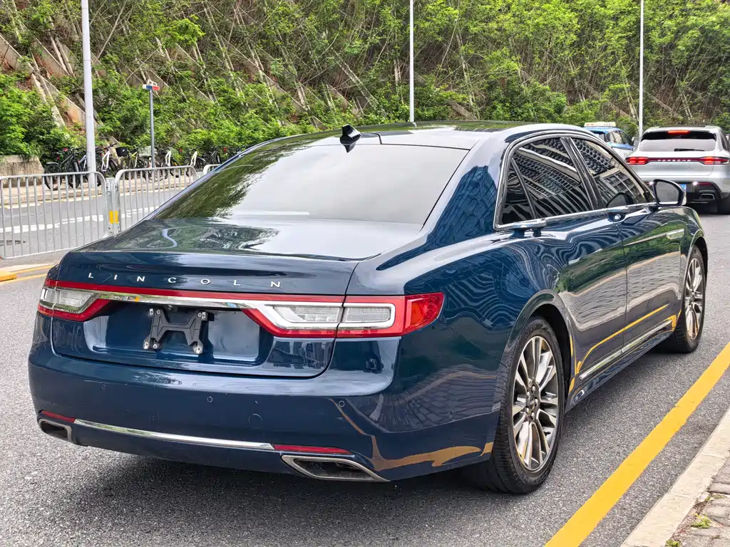Lincoln Continental 2.0 T 2 WD Honor Shine CN-VI