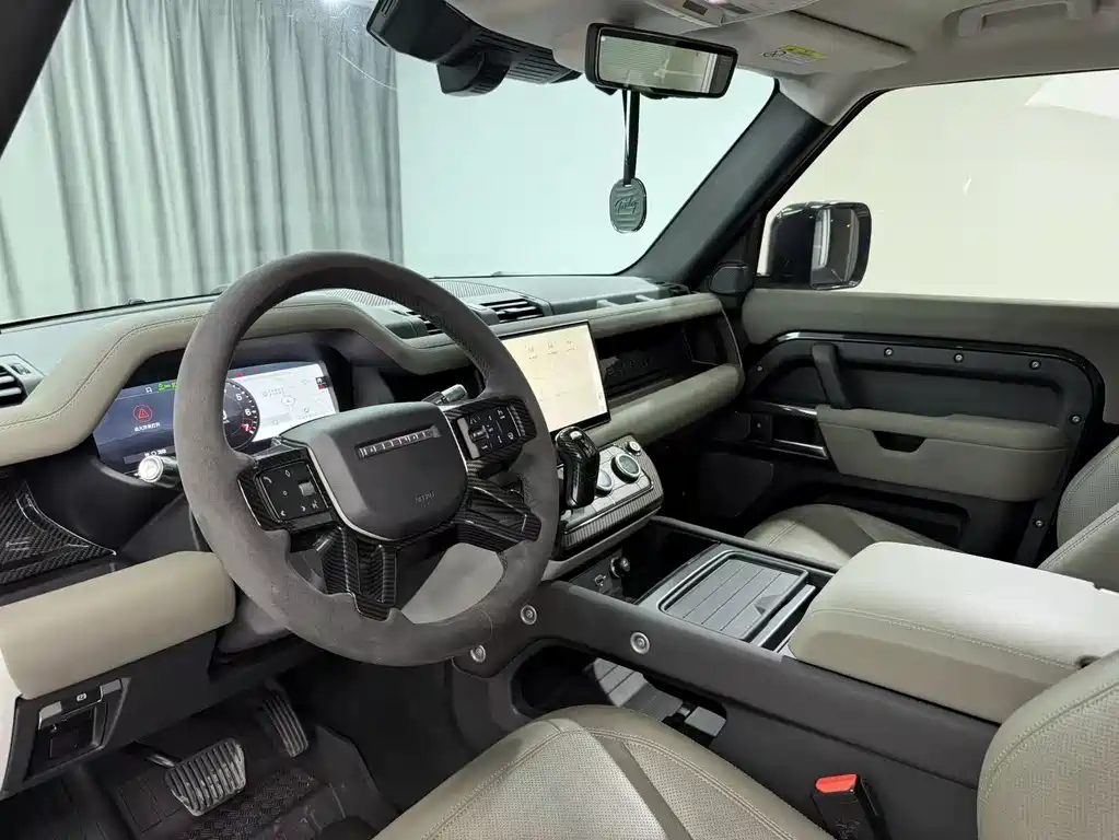 Land Rover Defender 90 3.0 T P400 XS