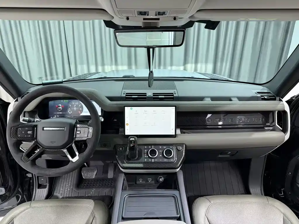 Land Rover Defender 90 3.0 T P400 XS