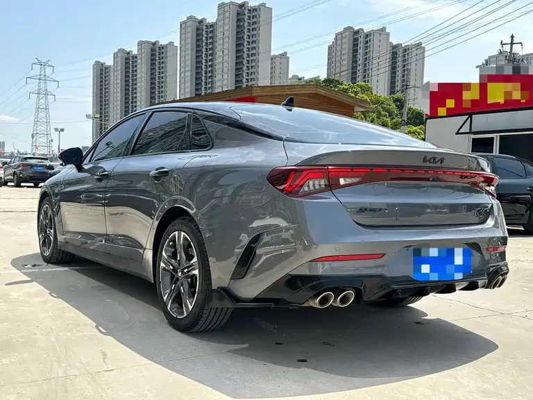 Kia K5 起亚K5 2020款 380 T GT-Line 尊贵版