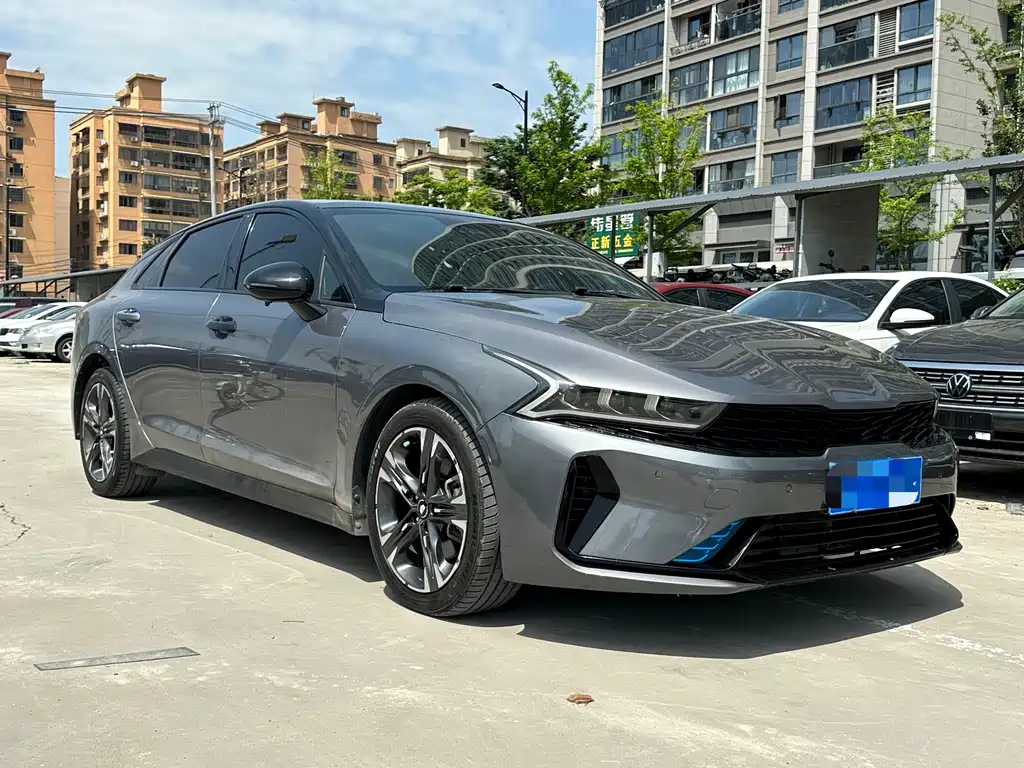 Kia K5 起亚K5 2020款 380 T GT-Line 尊贵版