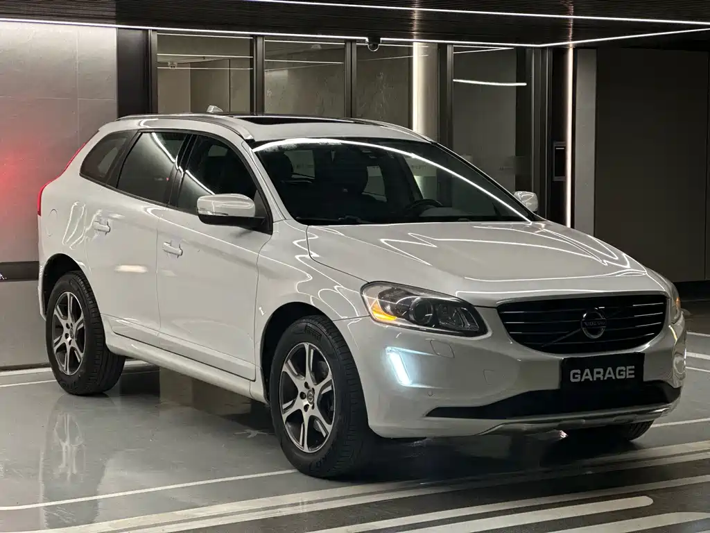 Volvo XC60 (Import) 沃尔沃XC60进口 2014款 改款 T5 智逸版