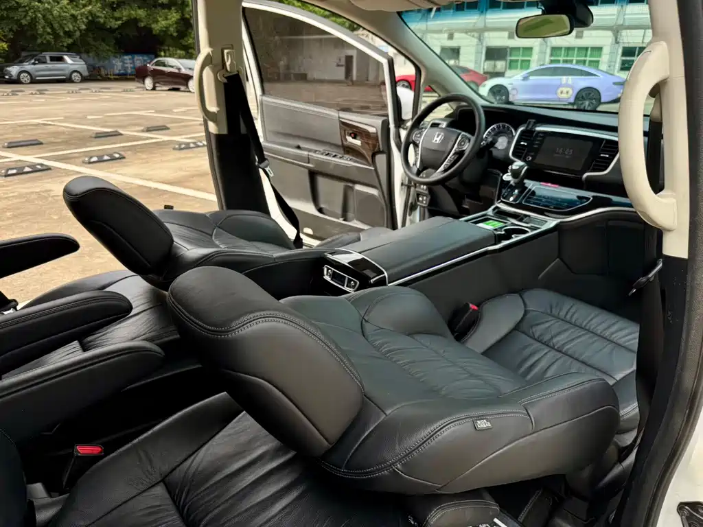 Odyssey 2.0 L Sharp· Smart Enjoyment