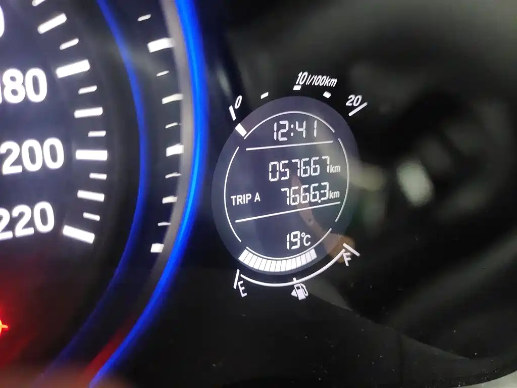 Vezel 1.5 L CVT Pioneer
