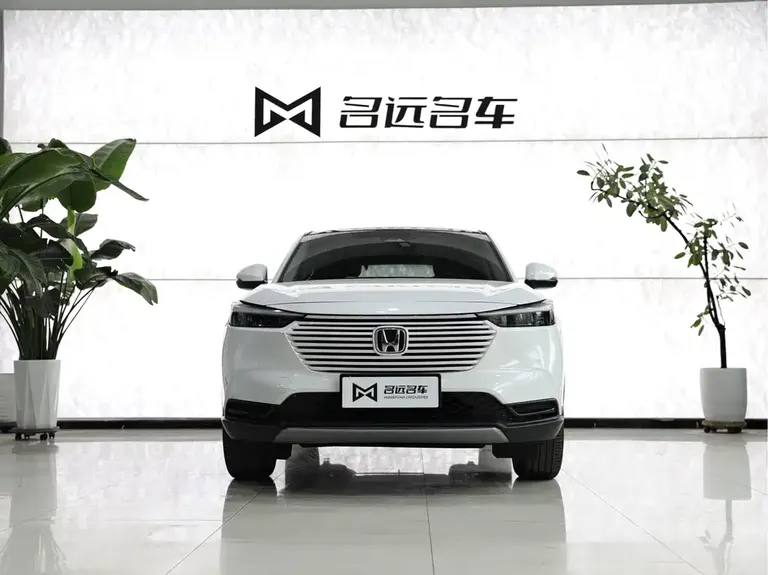 Honda Vezel 1.5 L CVT Tech