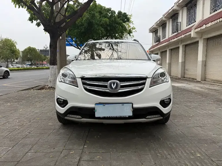 Changan CS35 1.6 L Manual Luxury CN-IV
