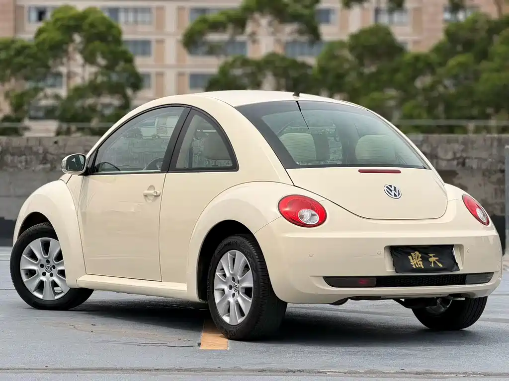 Beetle 1.6 AT