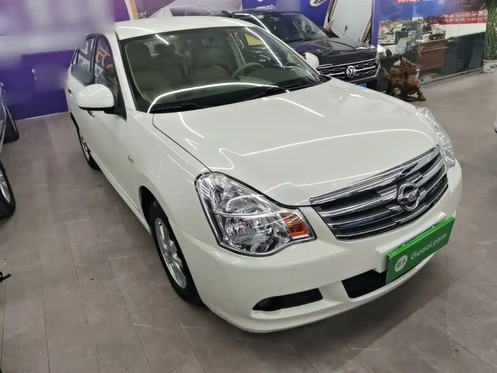 Sylphy Classic 1.6 XE CVT Comfort