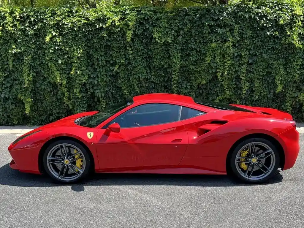 Ferrari 488 488 GTB
