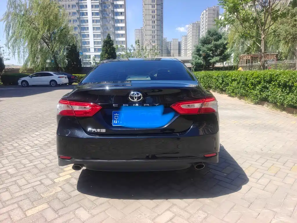 Camry 2.0 E Elite CN-V