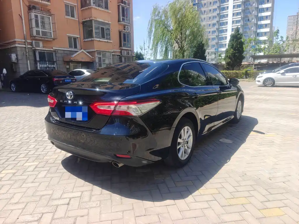 Camry 2.0 E Elite CN-V