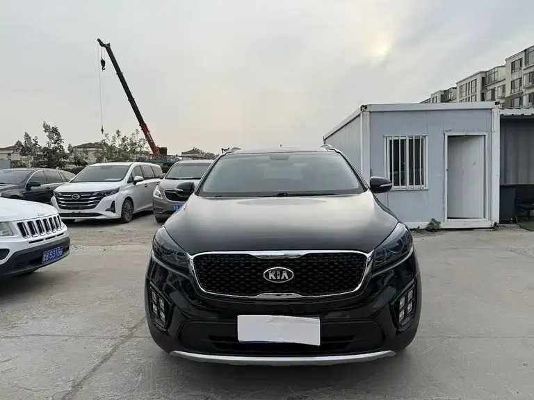 Kia Sorento 索兰托 2015款 索兰托L 2.4 L 汽油4 WD运动版 5座 国IV