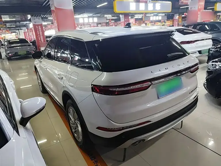 Lincoln Corsair 冒险家 2020款 2.0 T 两驱尊悦版