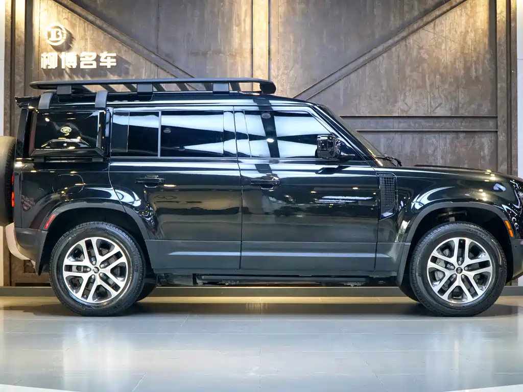Land Rover Defender 路虎卫士 2021款 110 P400 X-DYNAMIC HSE 欧规版