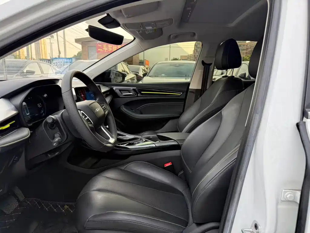 Roewe i5 1.5 L CVT Platinum