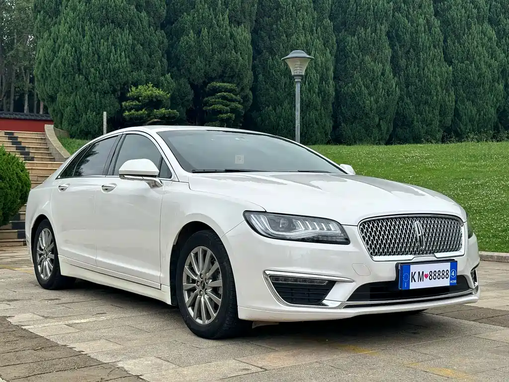 Lincoln MKZ 2.0 T Premium CN-VI