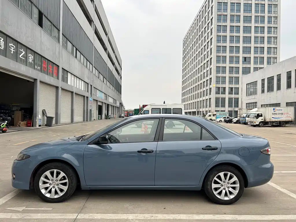 Mazda 6 2.0 L Auto Fashion