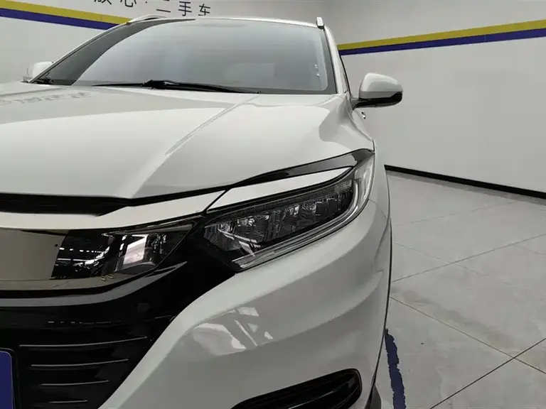 Honda Vezel 1.5 L CVT Luxury