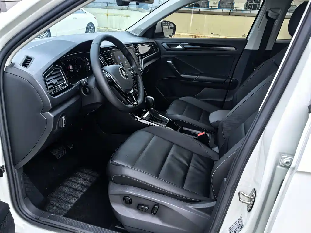 T-ROC 280 TSI DSG 2 WD Comfort Enjoyment PLUS