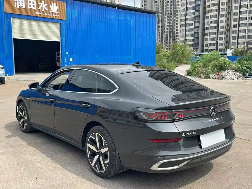 Lamando Lamando L 280 TSI DSG Spicy Cool