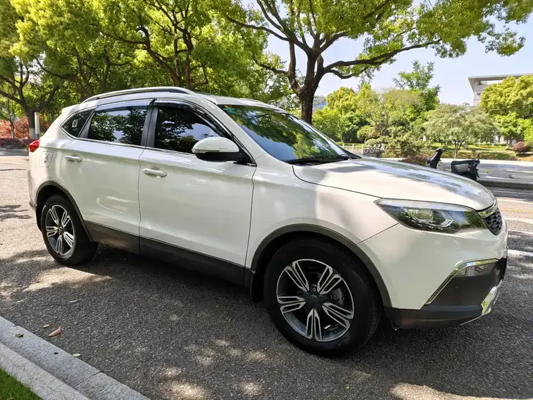 Leopaard CS10 2.0 T Auto Luxury