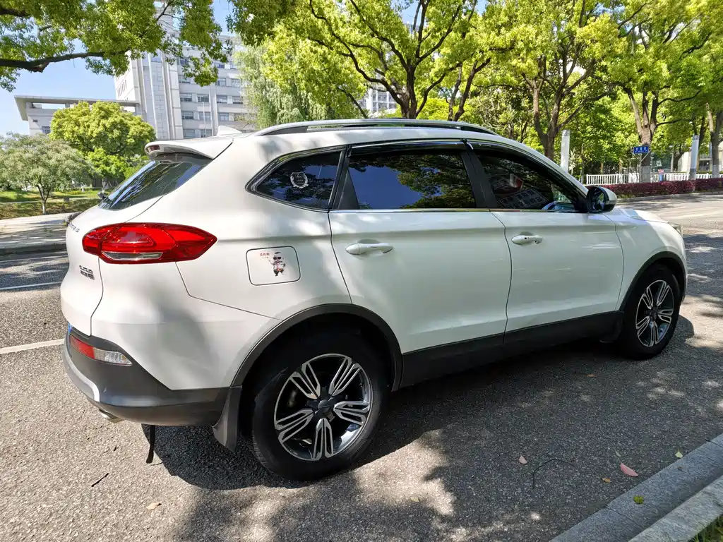 Leopaard CS10 2.0 T Auto Luxury