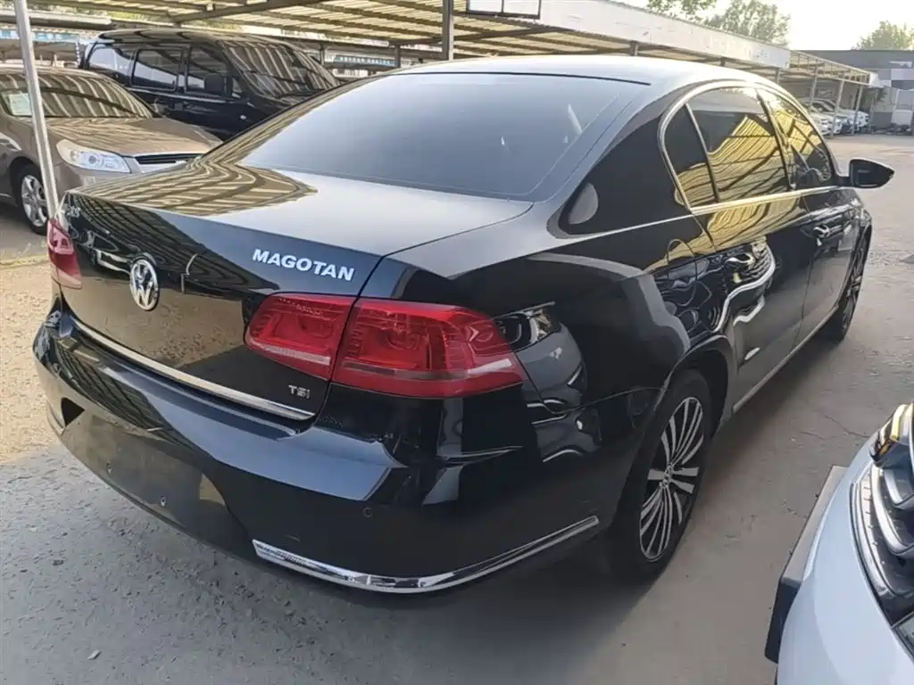 Magotan 迈腾 2016款 1.8 TSI 25周年纪念版