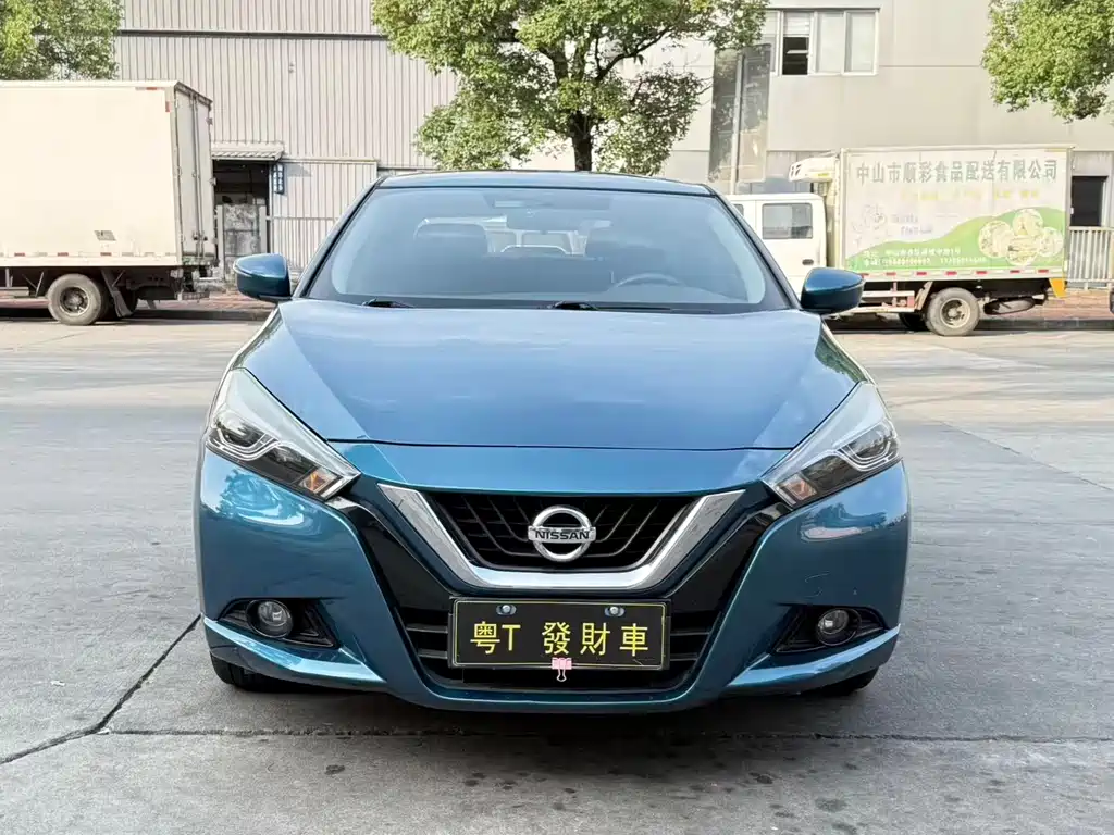 Lannia 1.6 L CVT Cool