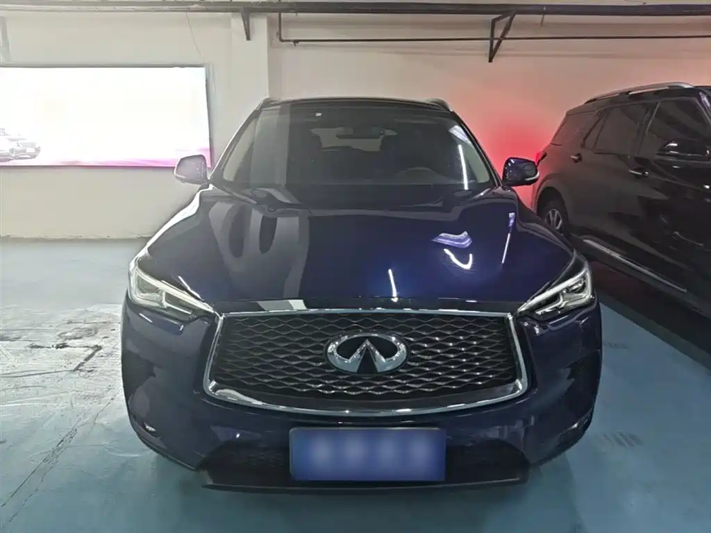 Infiniti QX50 2.0 T 4 WD Elite
