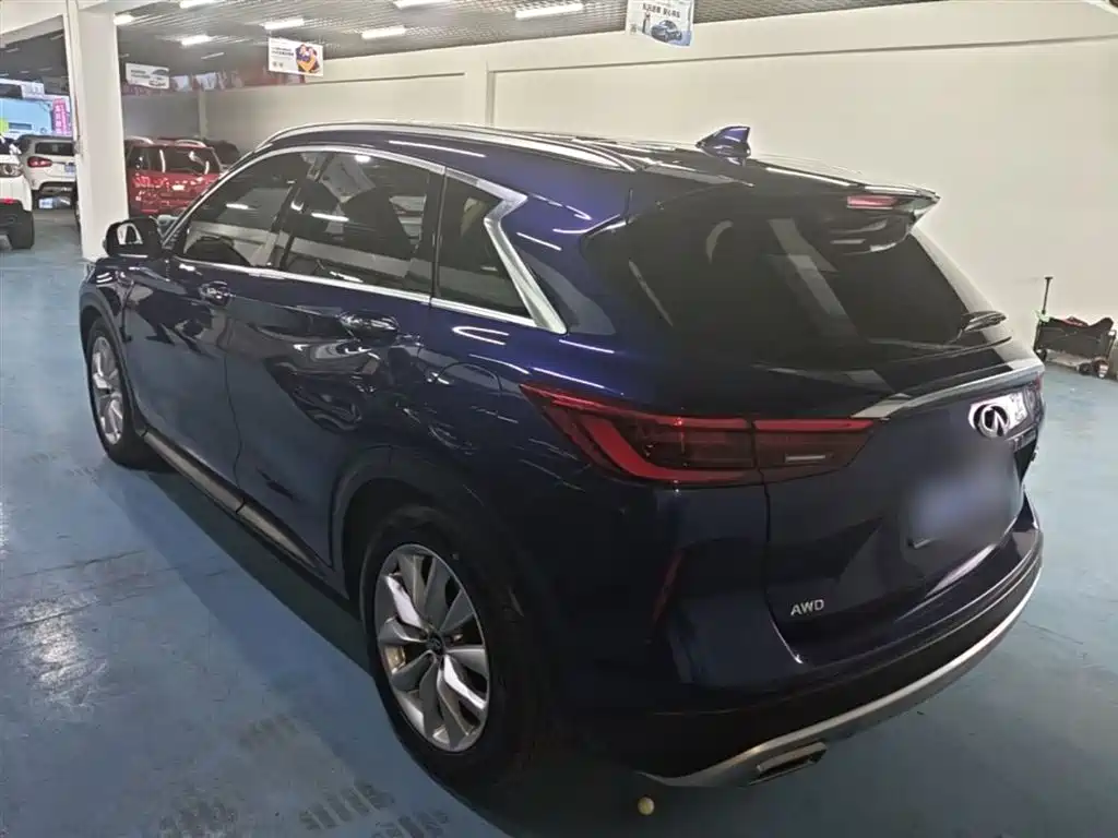 Infiniti QX50 2.0 T 4 WD Elite