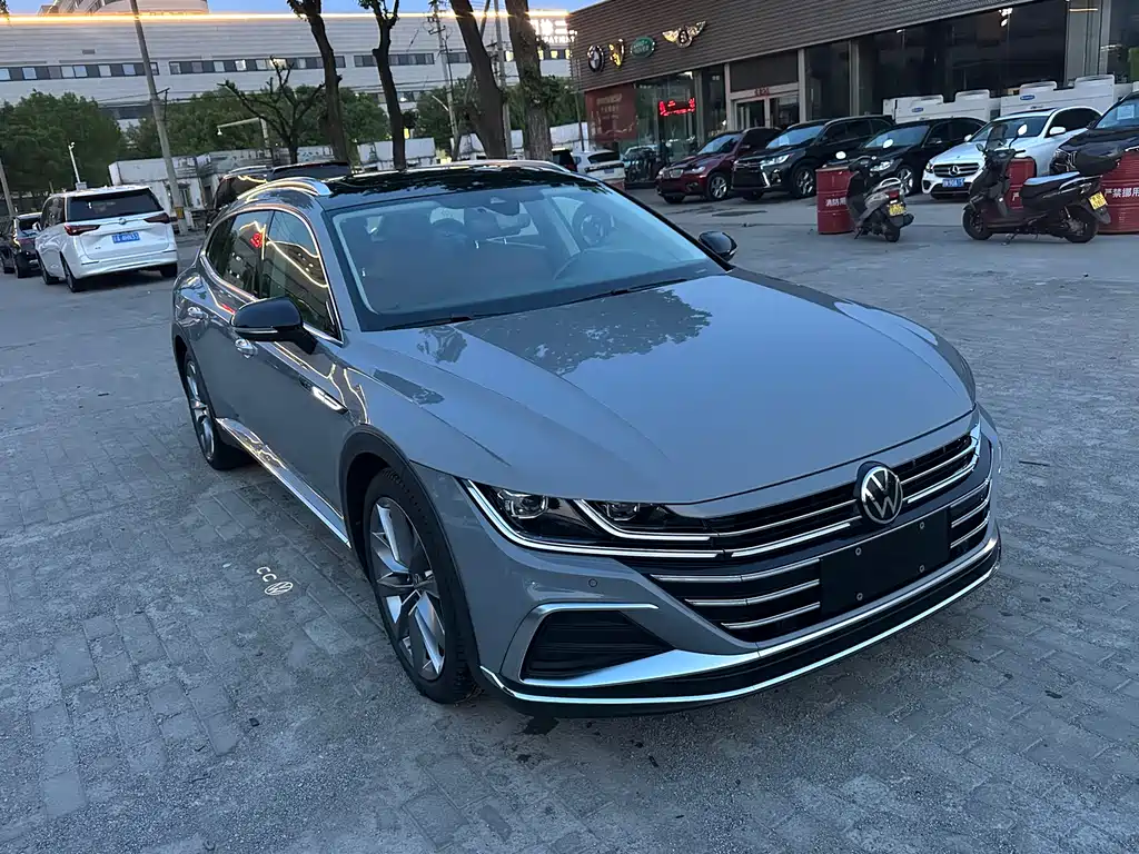 VW CC Shooting Brake 380 TSI Heart Hunter