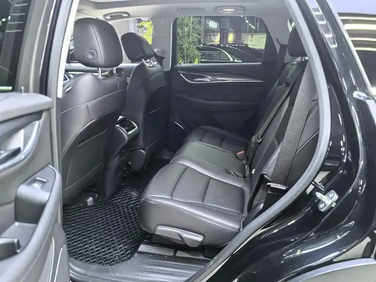 Buick Enclave 28 T 2 WD Distinguished