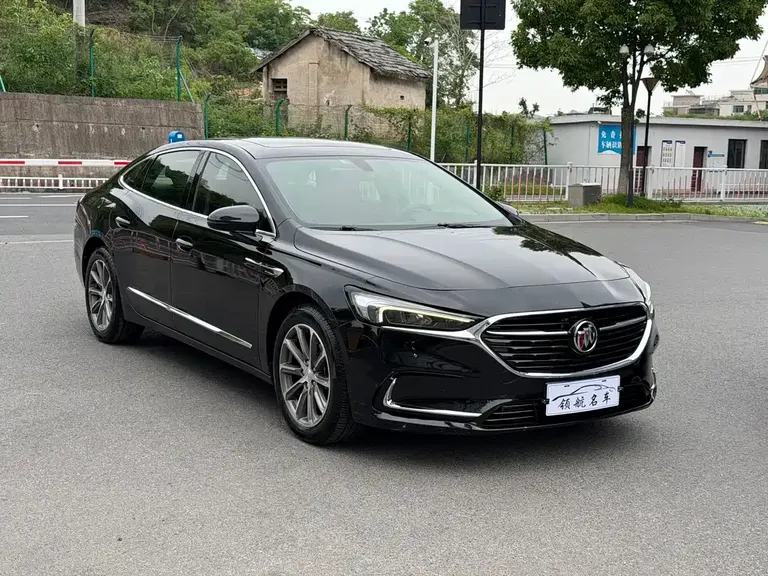 Buick LaCrosse 652 T Luxury