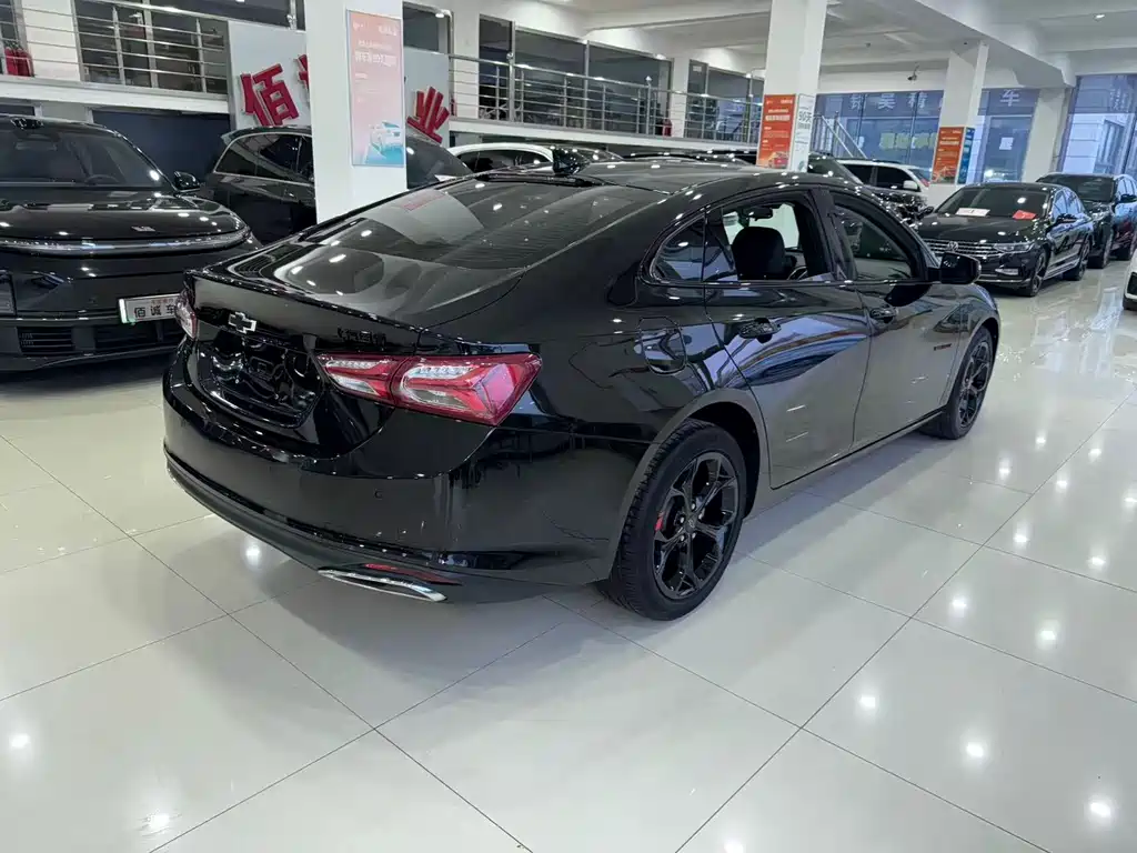 Malibu XL Redline 550 T Auto Sharp Dynamic