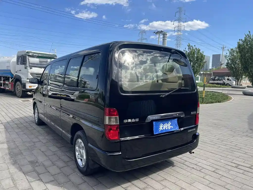 Grace 阁瑞斯 2007款 2.7 L商务舱标准型9座9座3 RZ