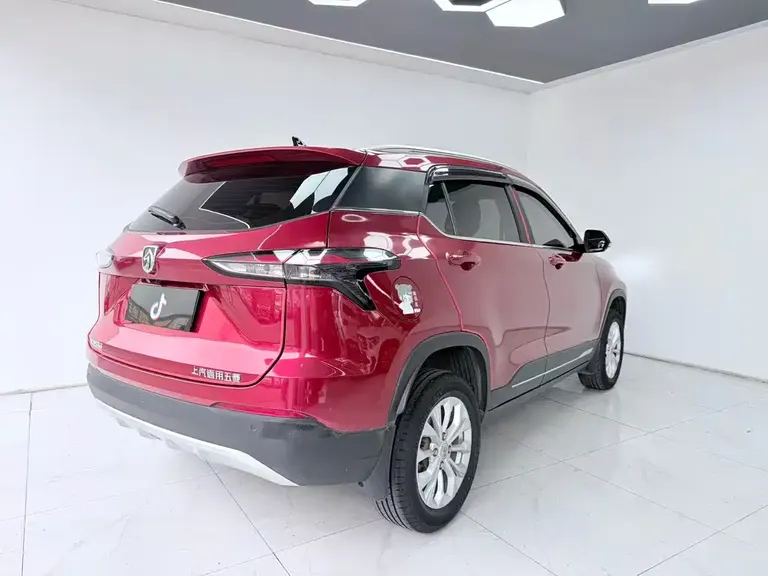 Baojun 510 1.5 L Auto Pleasure CN-V