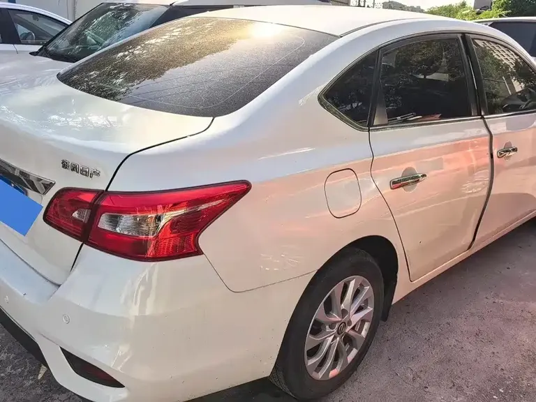Nissan Sylphy Classic 1.6 XL CVT Luxury