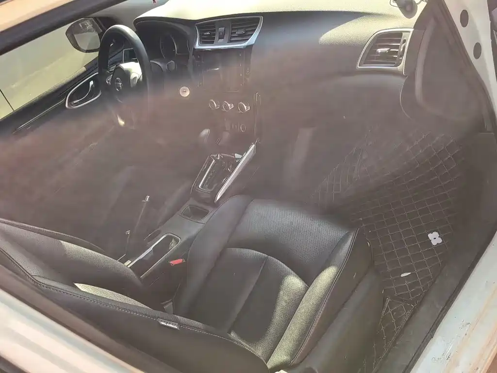 Sylphy Classic 1.6 XL CVT Luxury