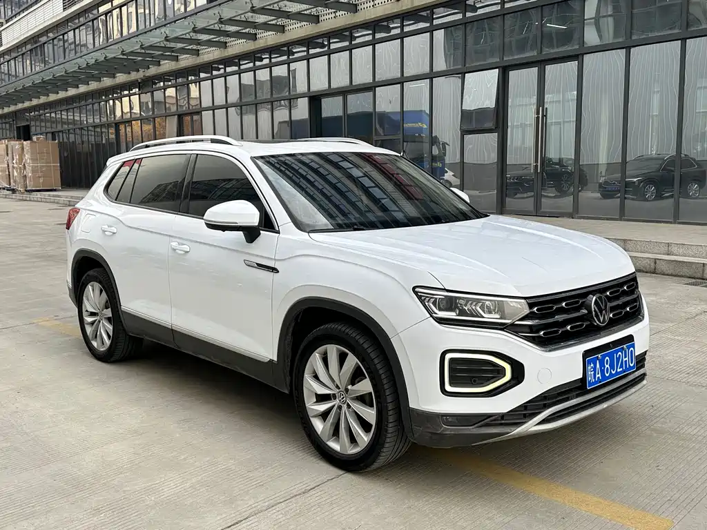 Tayron 380 TSI 4 WD R-Line Connected
