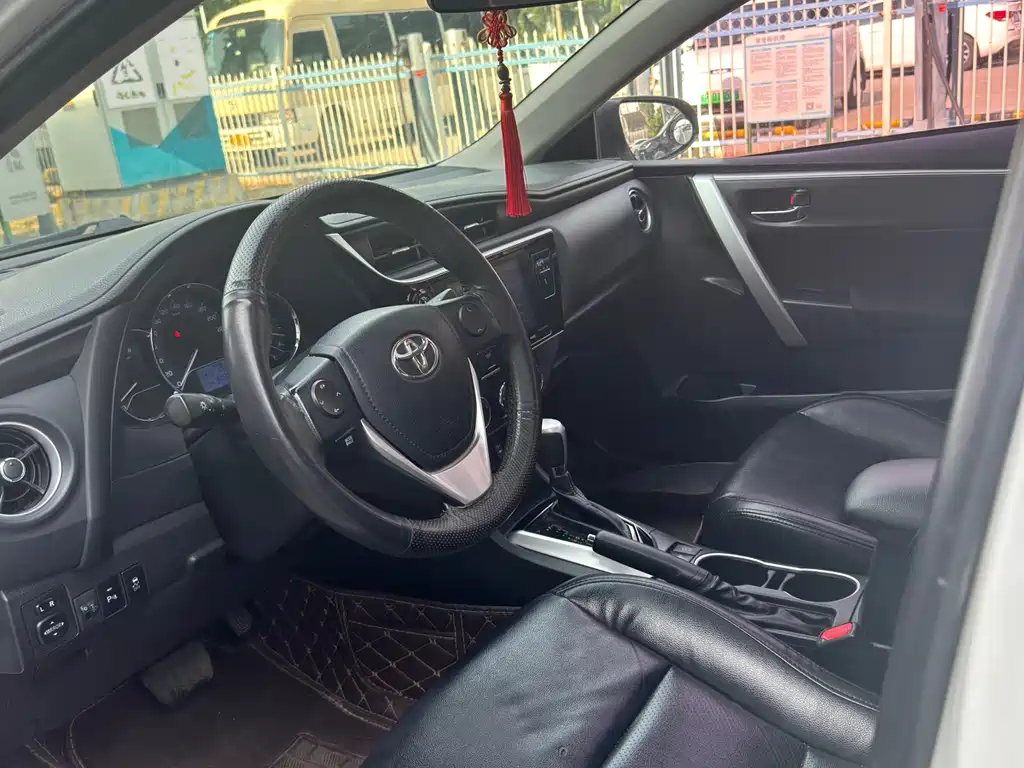 Levin Facelift 185 T CVT Elite CN-V