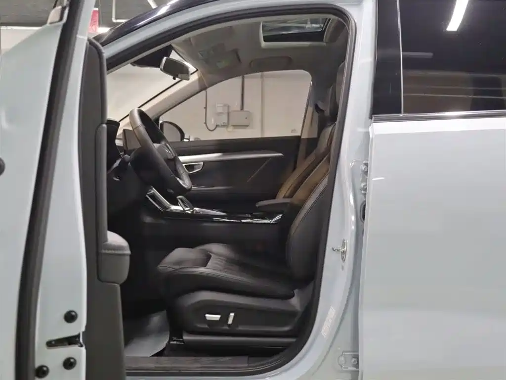 Wuling Xingchen 2.0 L DHT Electric Speed