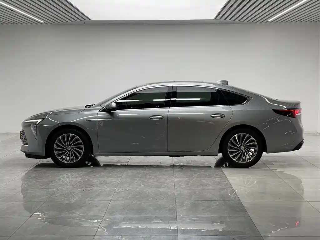 LaCrosse 28 T Premium