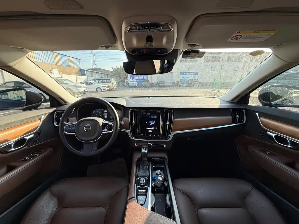Volvo S90 T5 Smart Ease Luxury