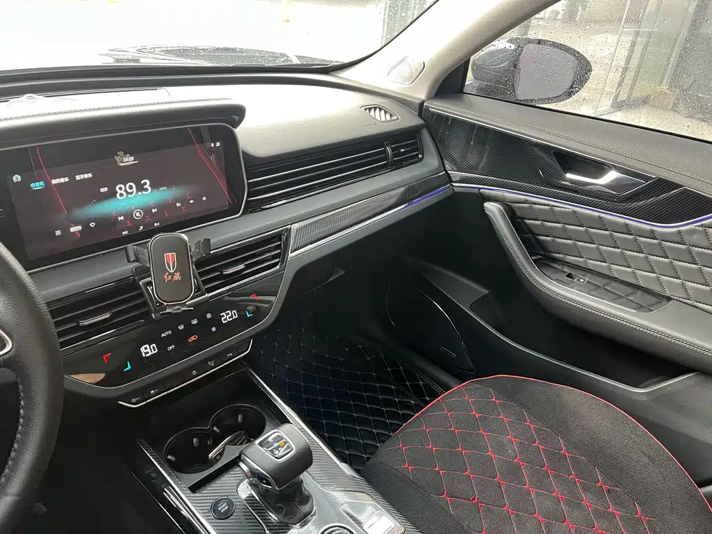Hongqi HS5 2.0 T Connected Flagship Enjoyment 4 WD
